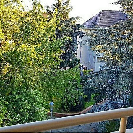 Superbe Studio De 30M2 Proche De Paris Poissy Dış mekan fotoğraf